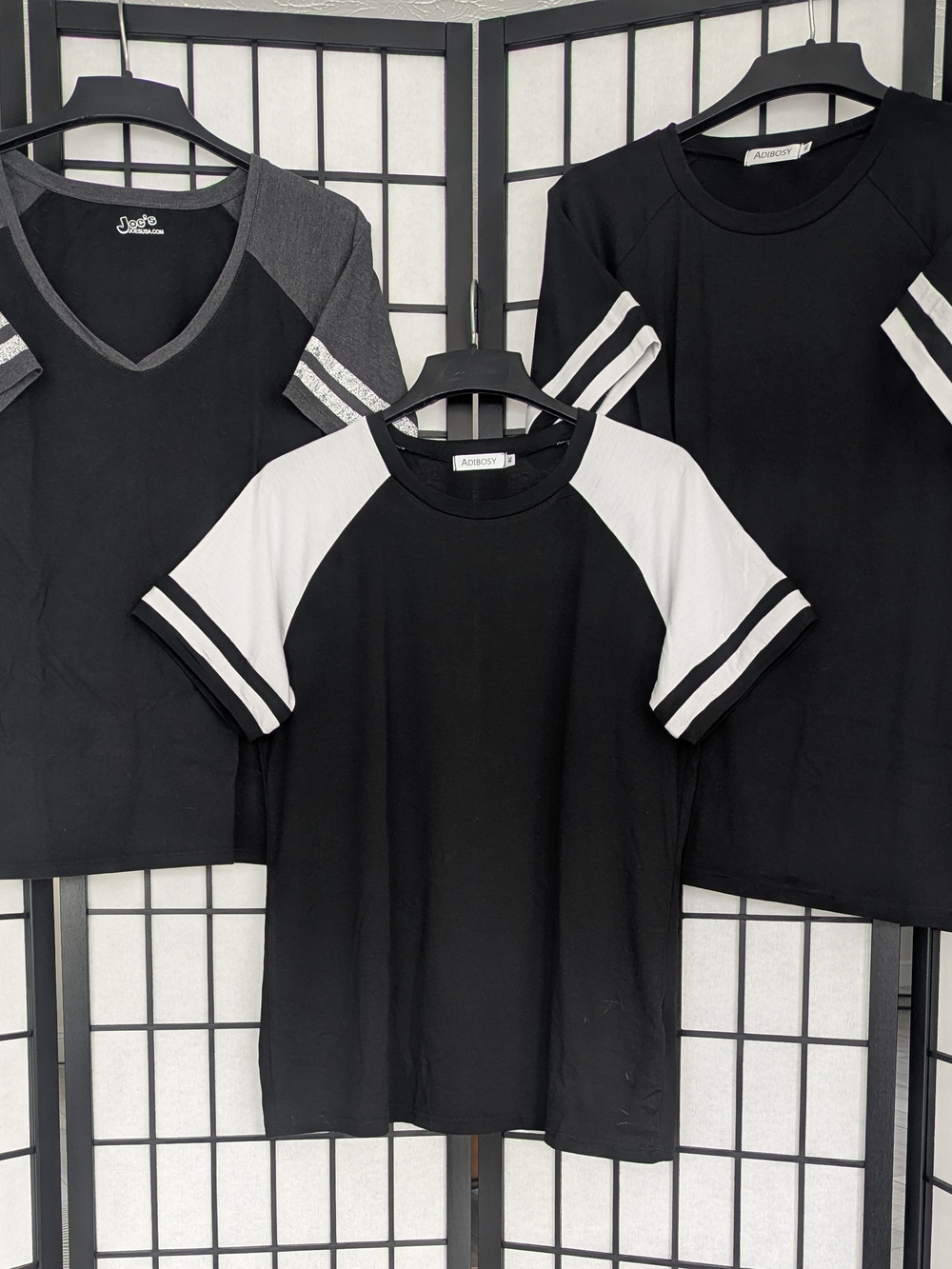 Women's Retro Raglan Sleeve Tees x 3 sz: XL